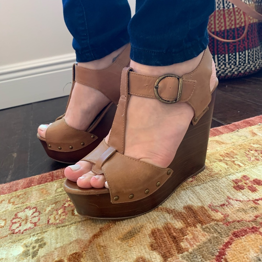 Steve Madden Wedges Sz 7 1/2